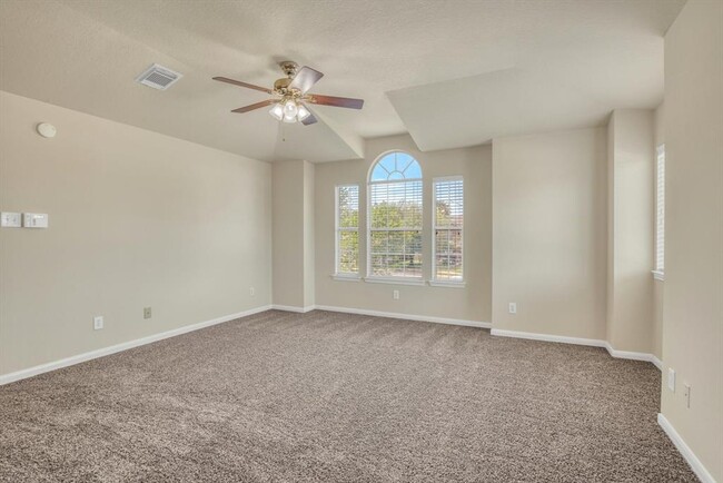 Building Photo - 3530 Paintedfern Pl