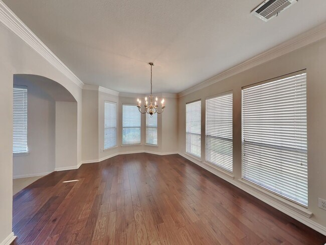 Building Photo - ENCHANTING 5 BEDROOM IN FRISCO!