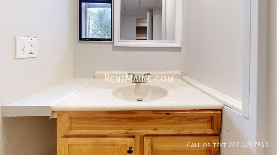 Building Photo - 35 Sweet Fern Dr