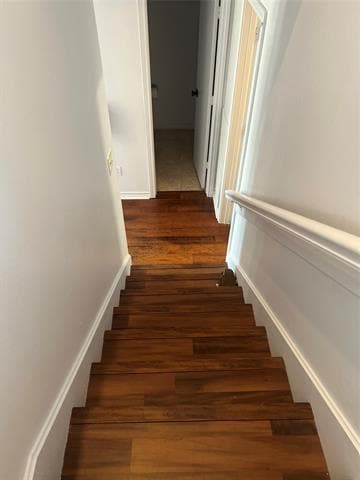 Building Photo - 554 Yacht Club Dr