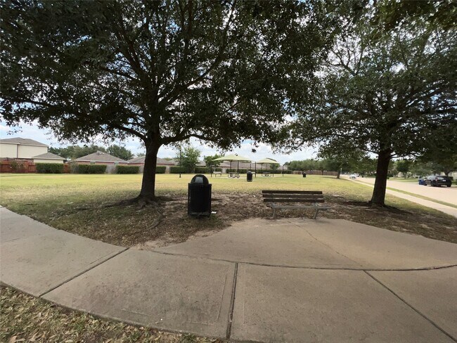 Building Photo - 18823 S Lyford Dr