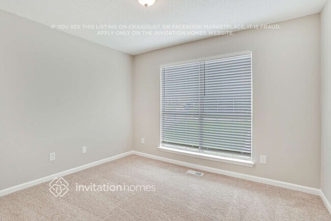 Building Photo - 135 Carrera Rd