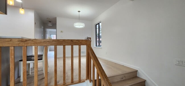 Building Photo - 89 Harbor Ky