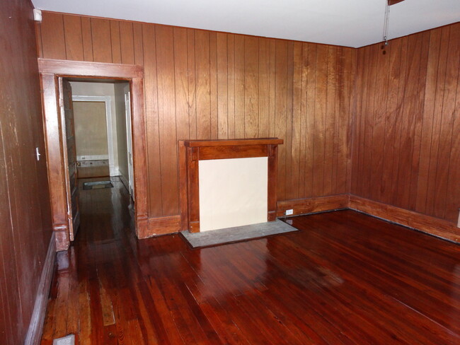 Building Photo - Welcome Home!