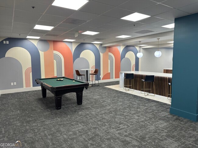 Building Photo - 620 Peachtree St NE