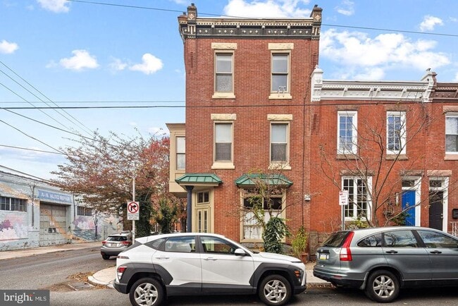 Building Photo - 846 LeCount St