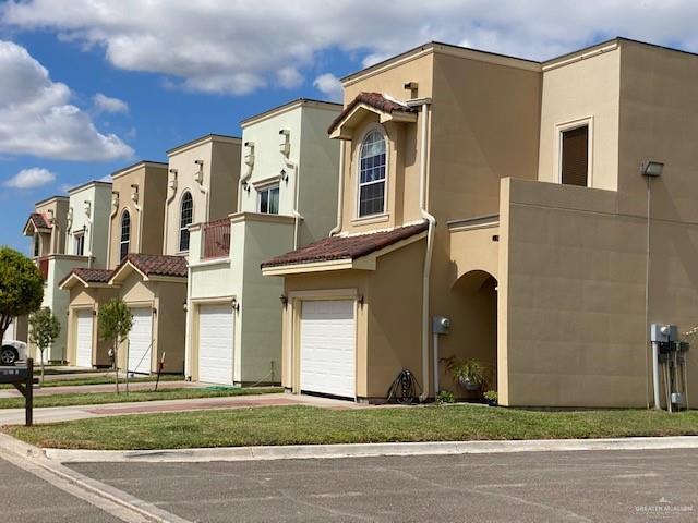 Building Photo - 3836 W Daffodil Ave