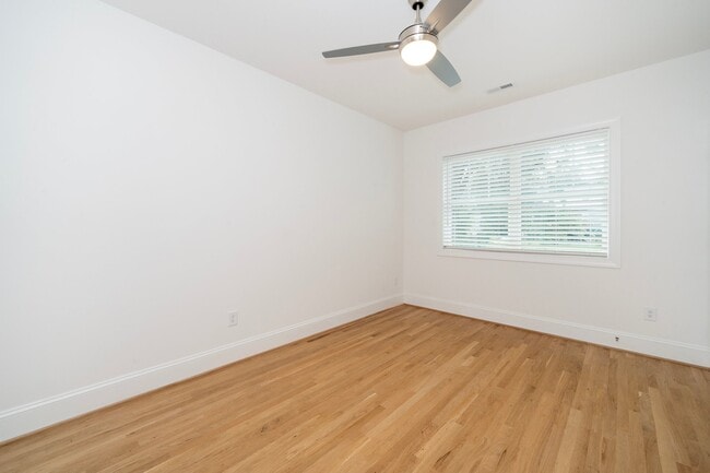 Building Photo - 136 Faircloth St