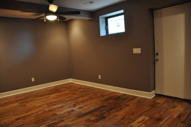 Building Photo - 525 Battery Pl