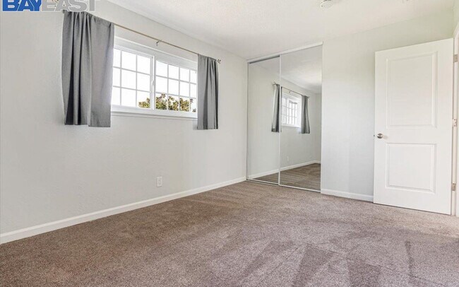 Building Photo - 3118 Capewood Ln
