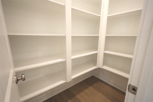 Building Photo - 27003 Golden Isle Ln