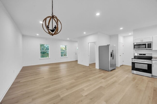 Building Photo - NEW HOME JUST HIT THE MARKET