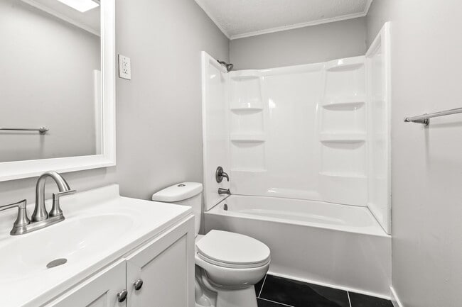 Building Photo - 3920 Vinton St