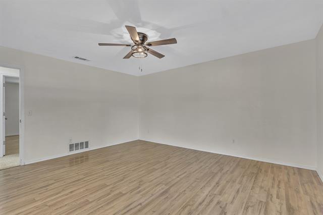 Building Photo - 1504 Wood Creek Dr