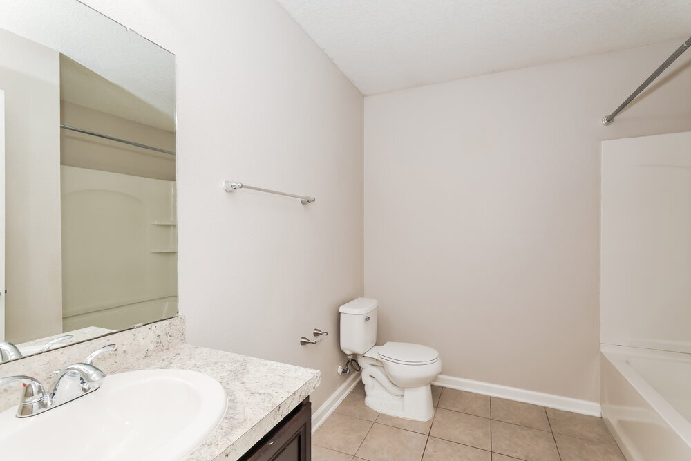Building Photo - 6582 Winding Greens Dr