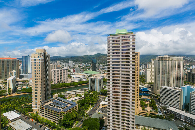 Building Photo - 1778 Ala Moana Blvd