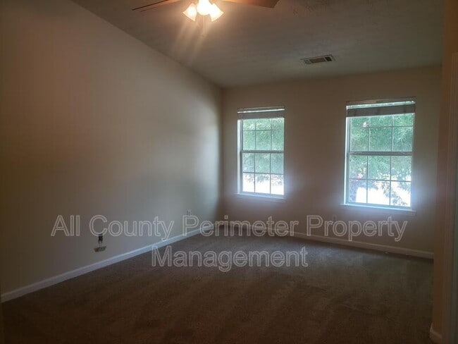 Building Photo - 2954 Vining Ridge Ln