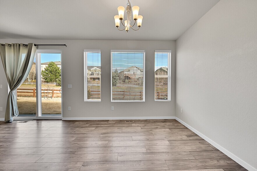 Building Photo - 16556 Hallmark Trl