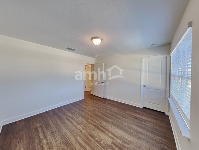 Building Photo - 3414 Bridge Haven Dr