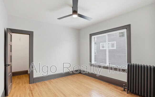 Building Photo - 3433 Portland Ave