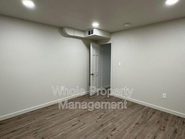 Building Photo - 5008 Alcott St