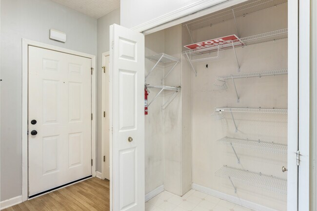 Building Photo - 46 Timber Ridge Dr
