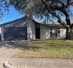 Building Photo - 3237 Chalmette Ct