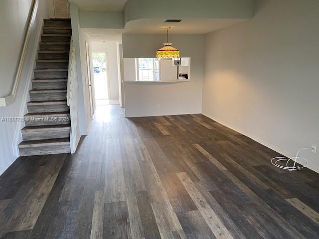 Building Photo - 16703 Hemingway Dr