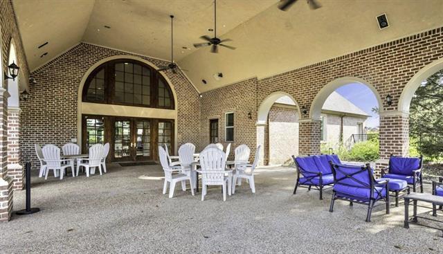 Building Photo - 453 Harding Ln