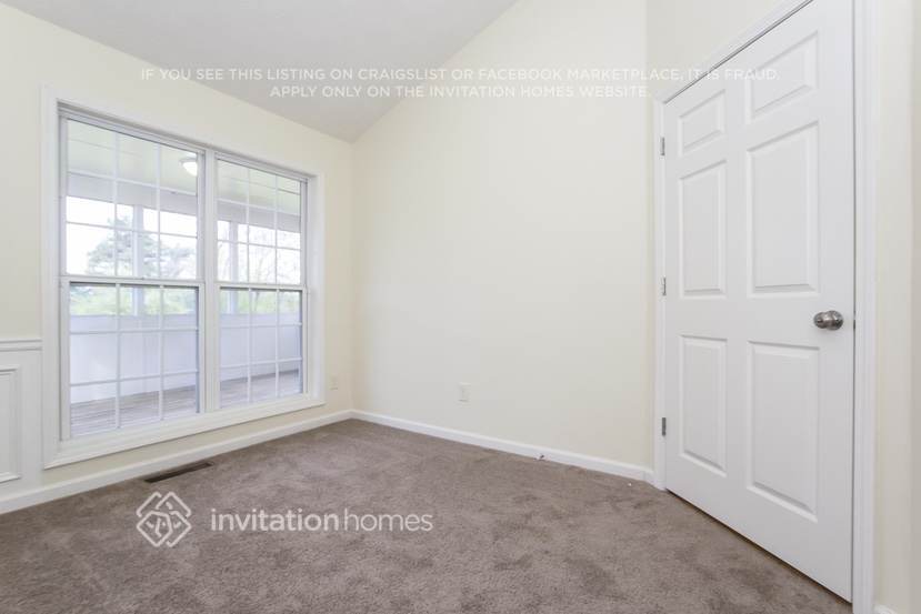 Building Photo - 905 Rafington Dr