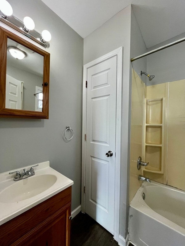 Building Photo - 1057 Eureka Rd