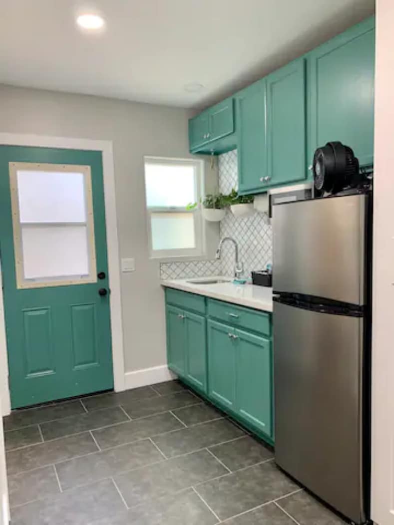 Building Photo - 3720 Granada Ave