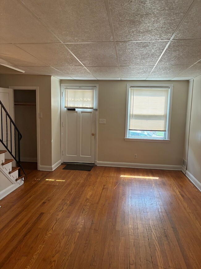 Building Photo - Saint Georges Avenue