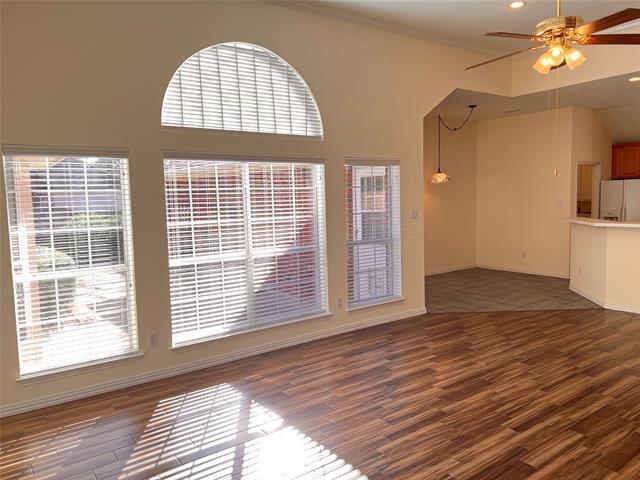 Building Photo - 2312 Eldger Dr