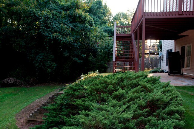 Building Photo - 2927 Arbor Creek Ln