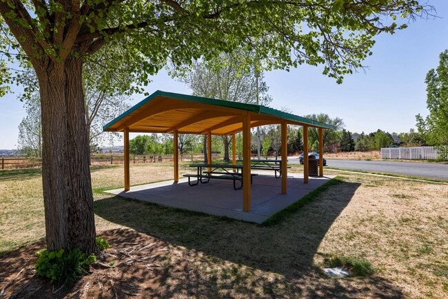 Building Photo - 658 Wild Ridge Cir