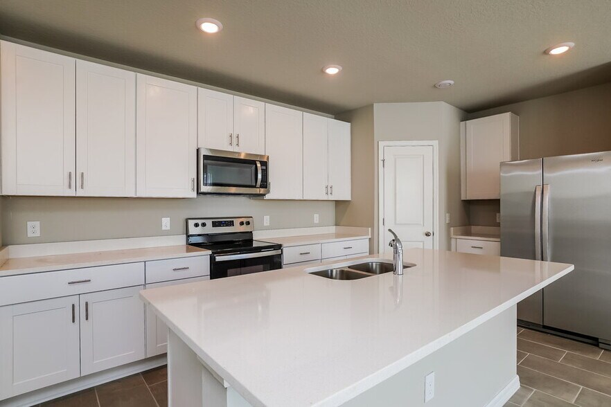 Building Photo - 1173 Oak Vly Dr