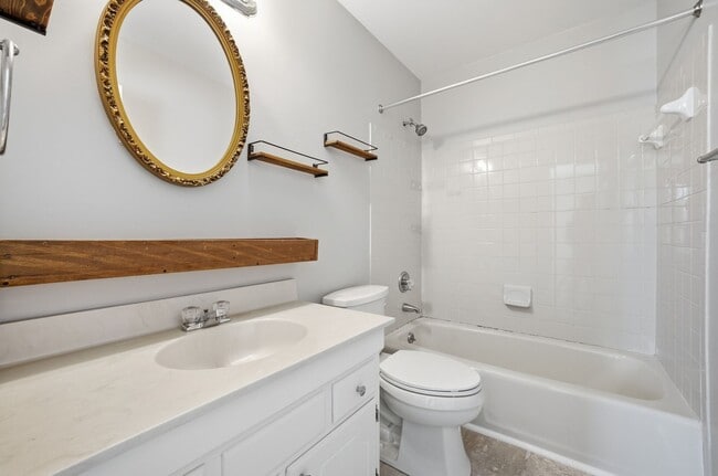 Building Photo - 2 Charles Parish Dr