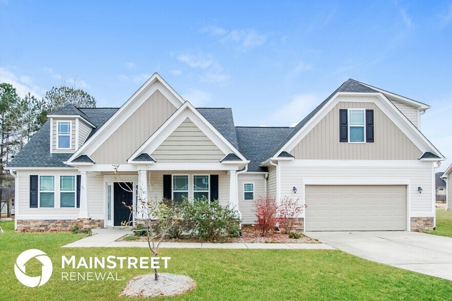 Primary Photo - 140 Telesto Cir