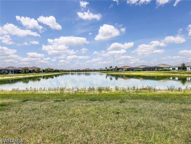 Building Photo - 18278 Ridgeline Dr