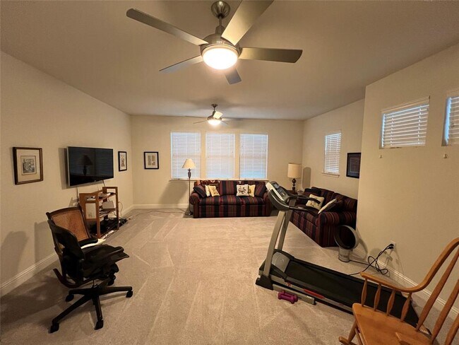 Building Photo - 6724 Denia Dr