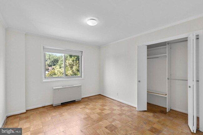 Building Photo - 4570 MacArthur Blvd NW