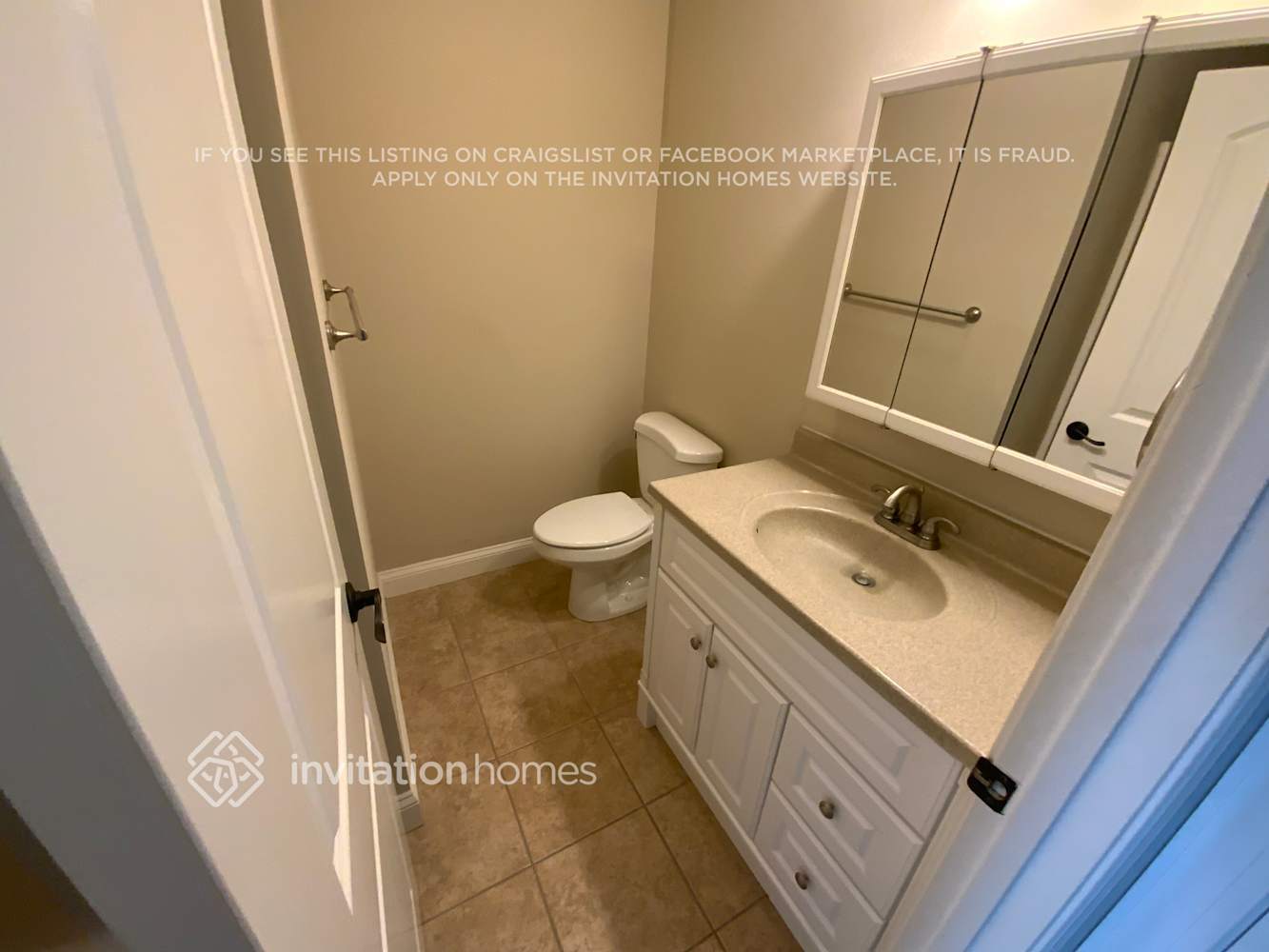 Building Photo - 242 Chuckwood Rd