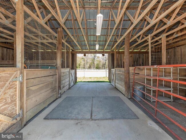 Building Photo - 15104 Gardner Rd