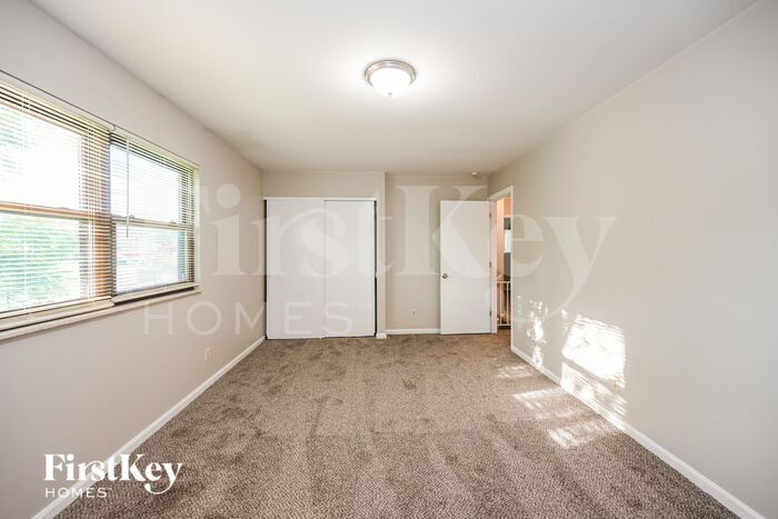 Building Photo - 5226 Horizonvue Dr