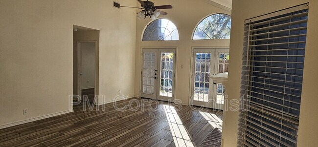Building Photo - 7625 Stony Brook Dr