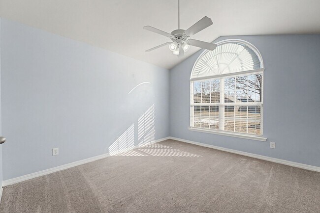 Building Photo - This home is a perfect blend of comfort and convenience, offering a lifestyle that is hard to res...