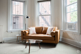 Building Photo - 301 Newbury St