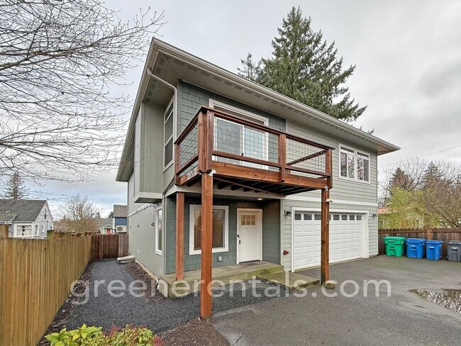 Building Photo - 1944 Olympia Ave NE