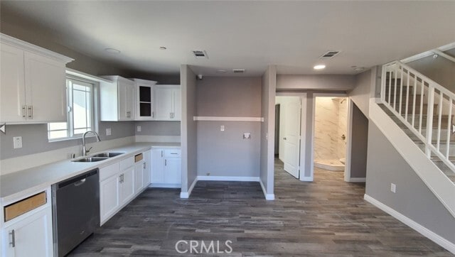 Building Photo - 425 E 129th St